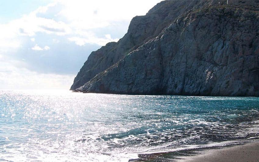 Kamari Beach