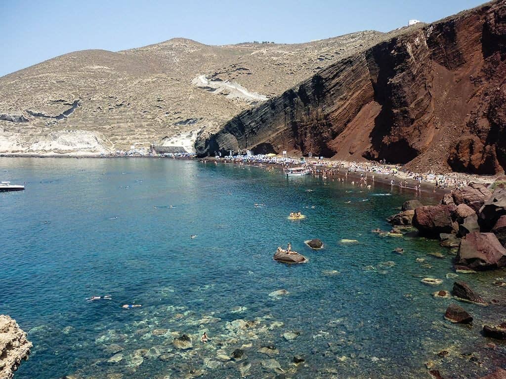 Που να κολυμπήσετε στη Σαντορίνη – Λίστα με παραλίες