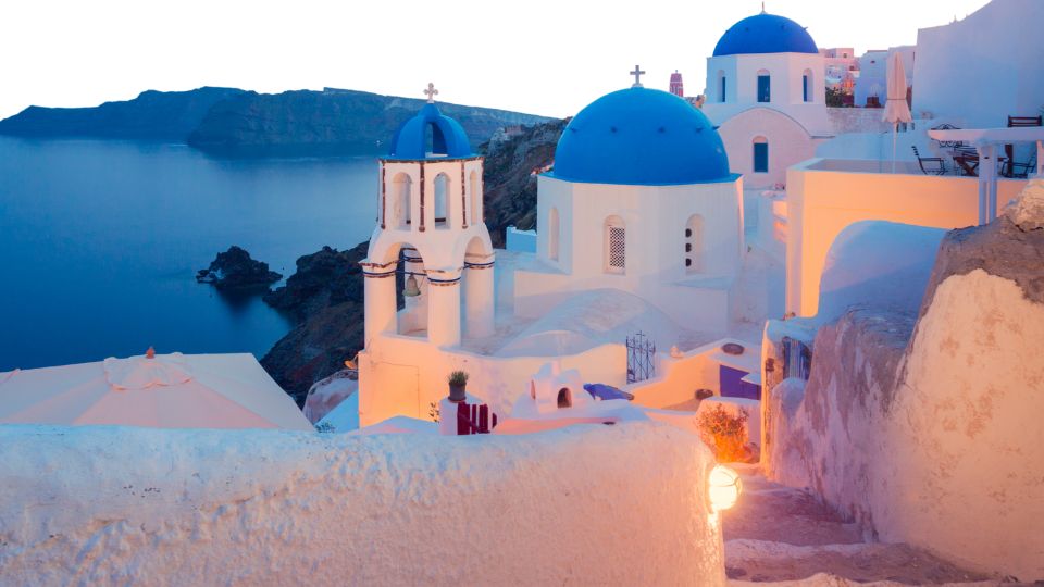 Santorini by Night: The Best Spots to Visit After Dark by Car